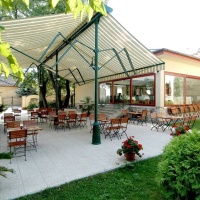 Koronakert Étterem