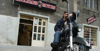 Hooligans Motors Tetováló és Piercing Szalon