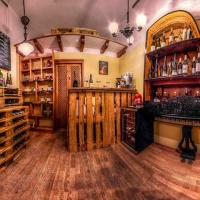 VinoPiano Kézműves Borkereskedés