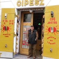 Breuer és Lányai Cipészműhely