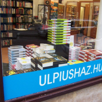 Ulpius-Ház Könyvesbolt