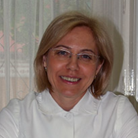 Dr. Szecsei Ildikó orvos, bőrgyógyász