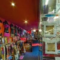 Lucifer Szexshop