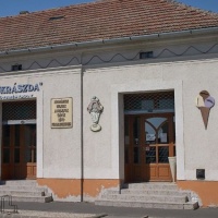 Tibi Cukrászda