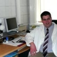 Dr. Petróczi István szülész-nőgyógyász és természetgyógyász