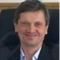 Dr. Raft Miklós szülész-nőgyógyász