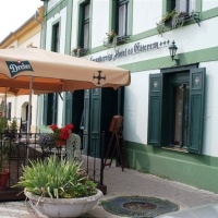 Hotel Aranykereszt ***