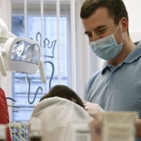 Dr. Kiss Péter fogorvos