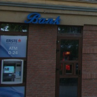 Erste bankautomata
