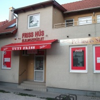 Friss Hús Élelmiszerüzlet
