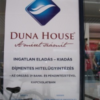 Duna House