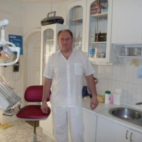 Dr. Istók László fogorvos