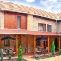 Varázskő apartmanház