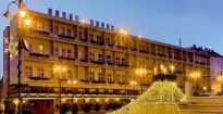 Hotel Kapos Café, Restaurant