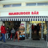 Hamburger Bár